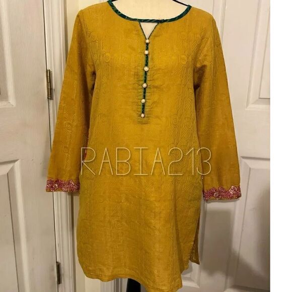 BEECHTREE PAKISTANI DESIGNER KURTA DRESS FLORAL EMBROIDERED 1 PIECE - Picture 6 of 6